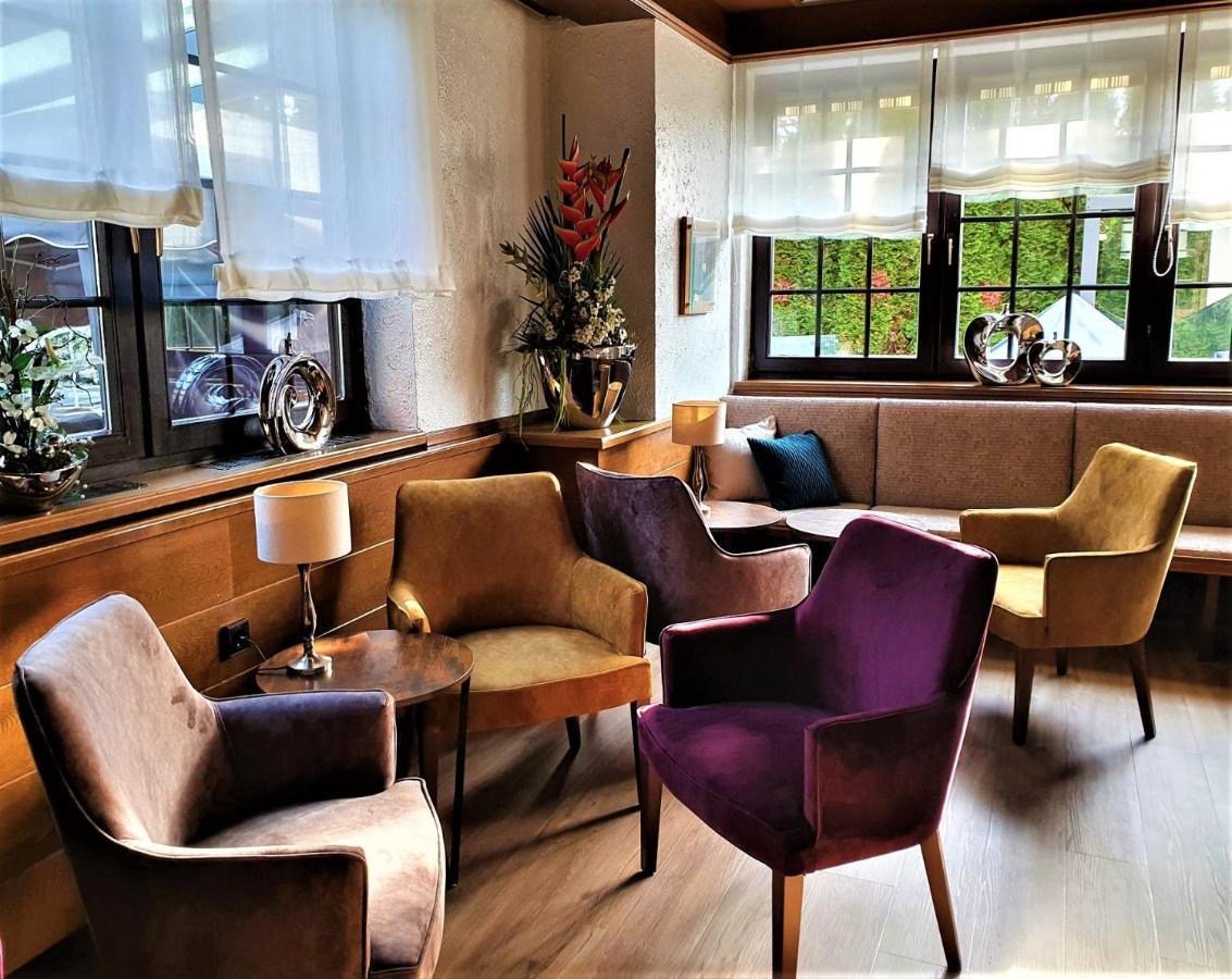 Dreispitz -b&b-hotel Garni 3*